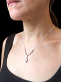 Separate Double Knot Y Necklace